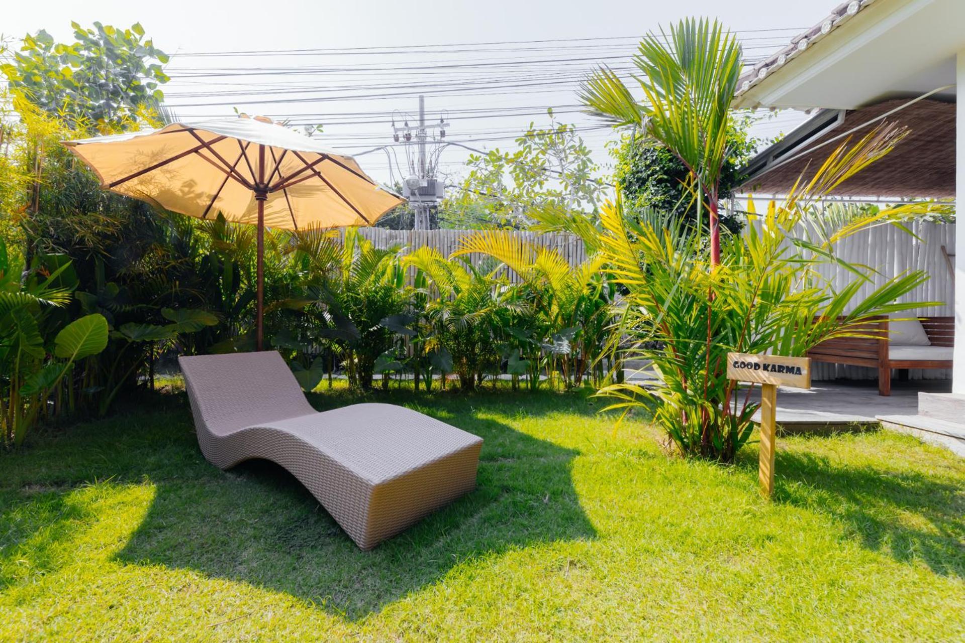 Hola Villas & Lofts Uluwatu Exterior photo